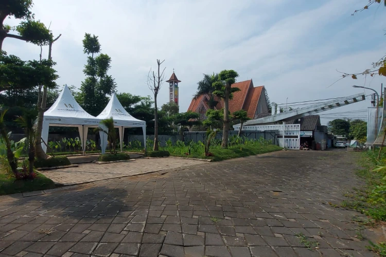 private cluster kost janti